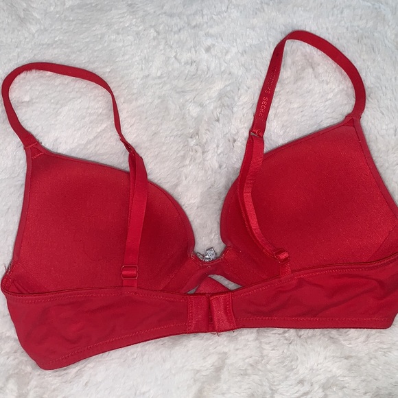 32B Victoria’s Secret 92% cotton plunge red bra - Picture 3 of 3